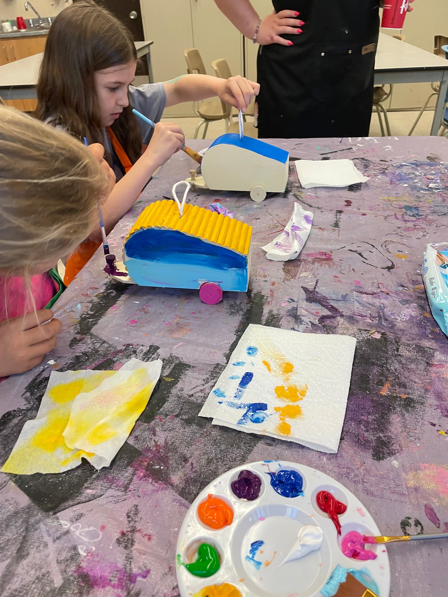 ÉCOLE DE L'ESPACE-COULEURS | Automne 2025 | JEUDIS midis- 2e à 6e année