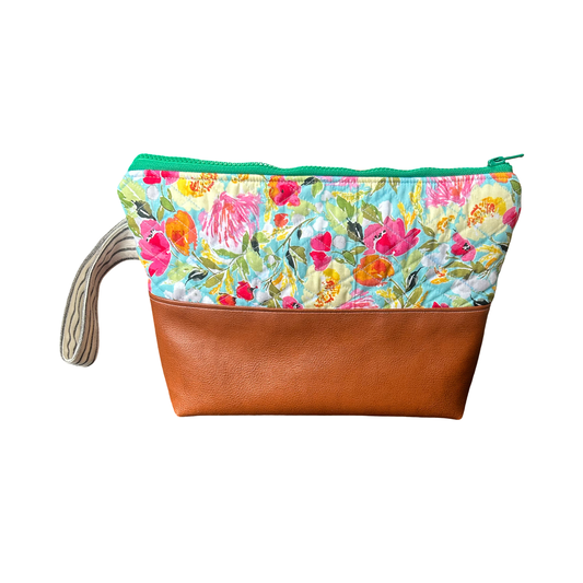 Trousse de voyage matelassée- Fleurs & cuir